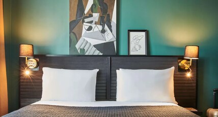 Mercure Paris Tour Eiffel Pont Mirabeau Room Type - Classic Room - 1 double bed