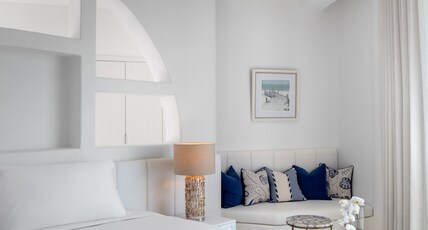 Anantara Retreat Santorini Abu Dhabi – Adults Only Room Type - Fira Sea View Terrace Room