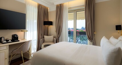 Radisson Collection Morina Hotel, Tirana Room Type - Collection Room - Lake View
