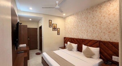 Hotel EL Pino Room Type - Deluxe room