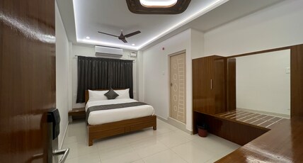 Chola`s Castle Inn Room Type - Executive Room with AC