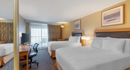 Best Western Plus Ocean View Resort Room Type - 2 Queen Beds, Partial Ocean View, Balcony, Microwave And Refrigerator, Non-Smoking Best Western Plus Ocean View Resort Room Type - 2 Queen Beds, Partial Ocean View, Balcony, Microwave And Refrigerator, Non-Smoking