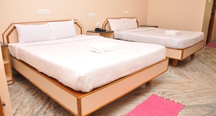 Hotel Saravana Grand Room Type - STANDARD SUITE Non ac