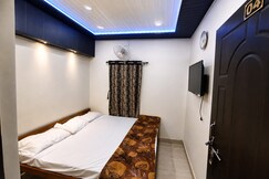 Address of Vishwanath Gange Home Stay