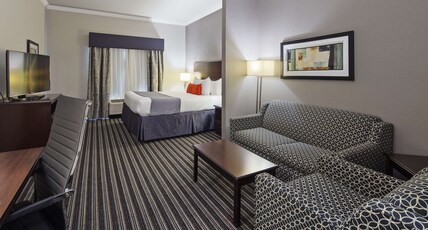 Best Western Plus Austin Airport Inn and Suites Room Type - Suite-1 King Bed, Non-Smoking, Sofabed, Work Desk, Microwave And Refrigerator, Wi-Fi, Full Breakfast Best Western Plus Austin Airport Inn and Suites Room Type - Suite-1 King Bed, Non-Smoking, Sofabed, Work Desk, Microwave And Refrigerator, Wi-Fi, Full Breakfast