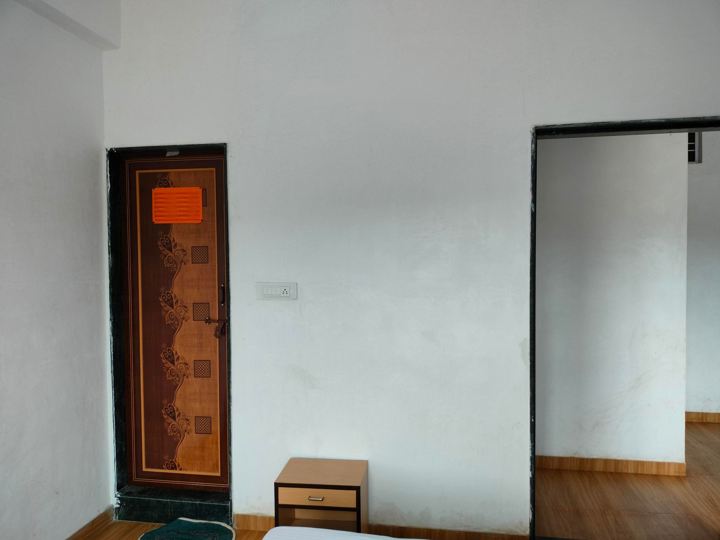 KANHA GUESTHOUSE AND RESTAURANT - Tap to explore photos