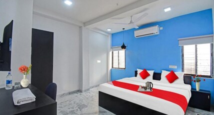 M M Guest House Room Type - Deluxe Room