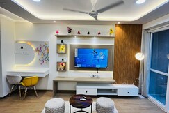 Photos of Dijon Luxury by superhomes