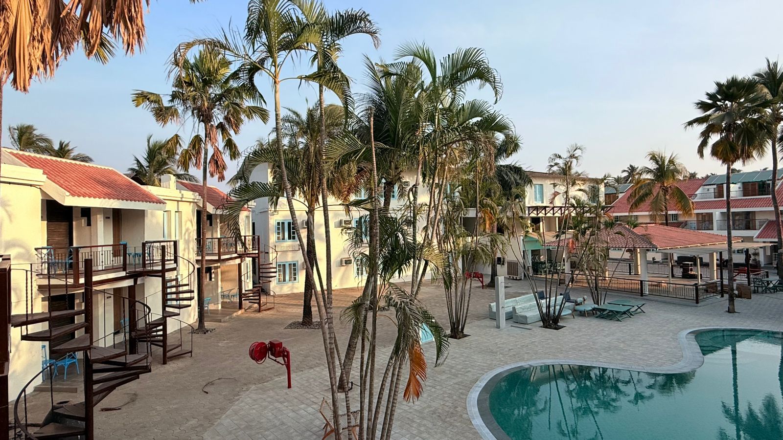 Silver Sands Beach Resort - Tap to explore photos