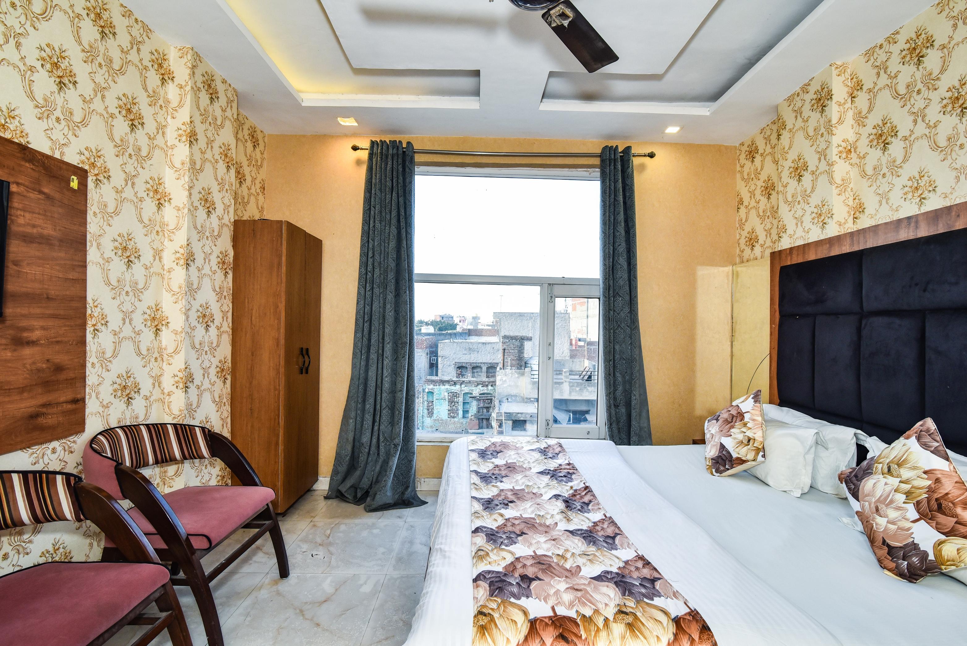 Hotel woodz - Tap to explore photos