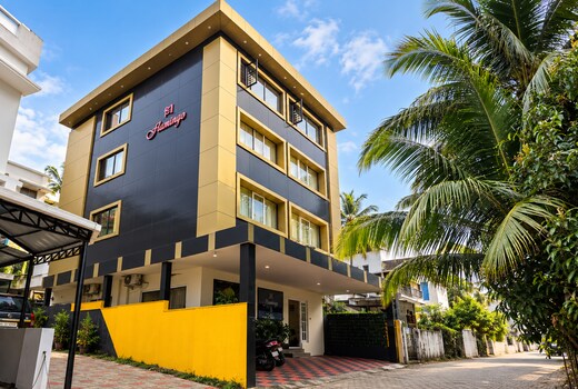 Flamingo Suites