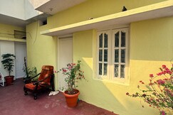 Green Haven Beige Edition Minutes from Metro