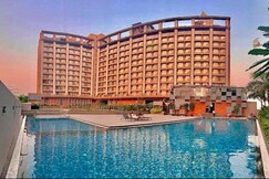 Weekend Address by Farmville Luxury 2BHK