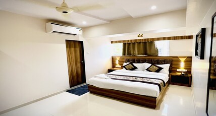 Hotel Alfa Executive Room Type - SUPER DELUXE ROOM