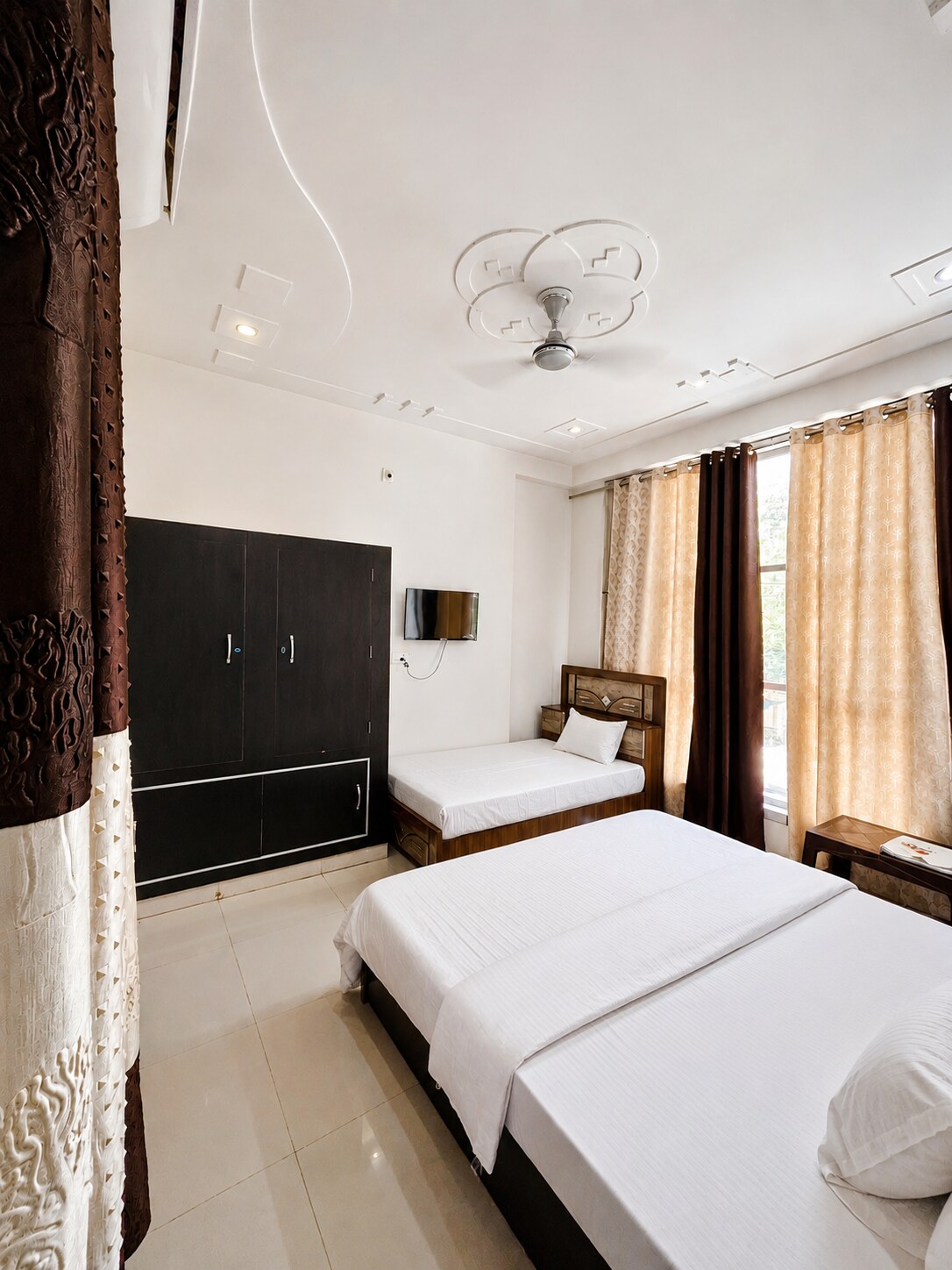 Radha Krishna Hotel - Tap to explore photos