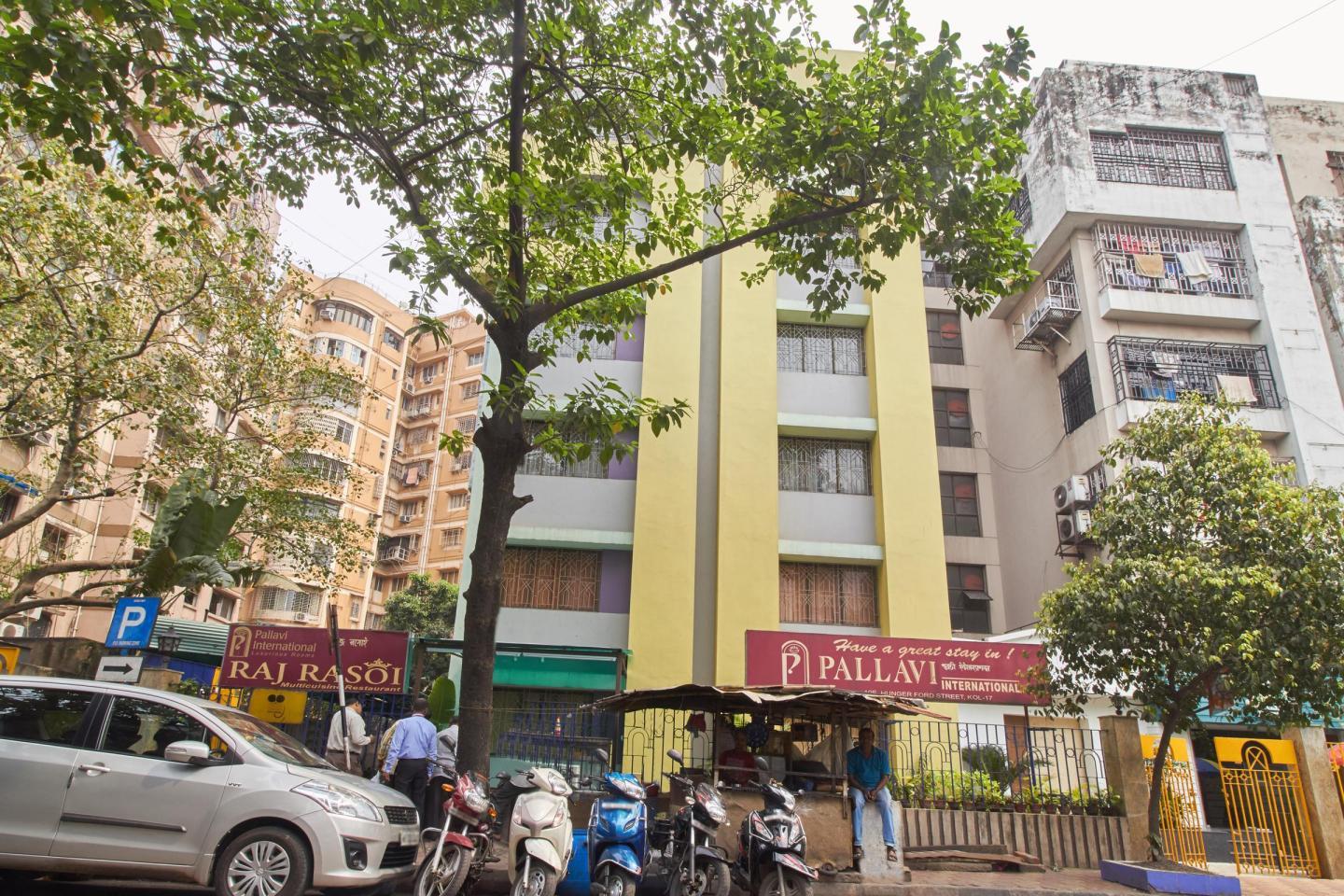 Hotel Pallavi International - Tap to explore photos