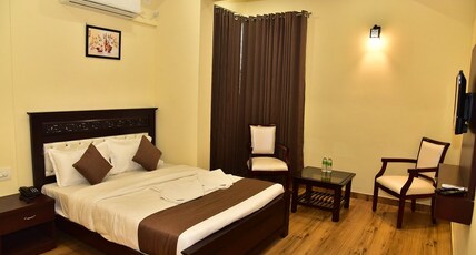 SAK Royal Residency Room Type - Standard Room with Air Conditioning