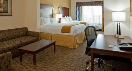 Holiday Inn Express Hotel & Suites Austin South - Buda Room Type - 2 Queen Suite