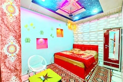 Address of  Hotel Shri Ram Lala Palace 300 Mtr from Ram Janam Bhumi. 