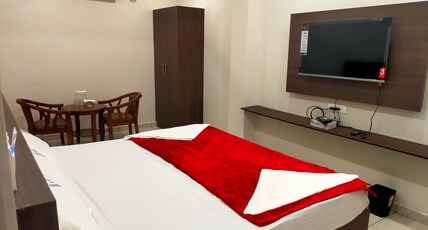 HOTEL R K INN DELUXE LODGE AC Room Type - DELUXE  AC ROOM