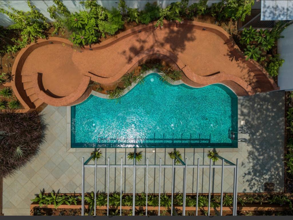 Stylish 2BR w Pool near Candolim and Coco Beach | Hireavilla - Tap to explore photos