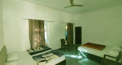 SHRI NARSINGH TOURIST COMPLEX Room Type - Family Room