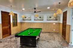 Comfortable Peaceful 2bhk Apartment in Noida