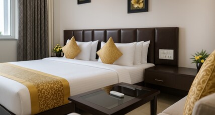 The Sky Imperial - Hotel Gopal Darshan Room Type - Imperial Deluxe Room