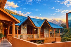 Springwood Cottage | Entire 2BHK | Onsite Parking
