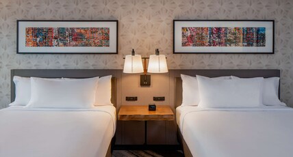 Hilton Garden Inn Austin University Room Type - 2QN MOB HR ACC DLX RM RI-S