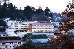 Hotel Vishnu Palace