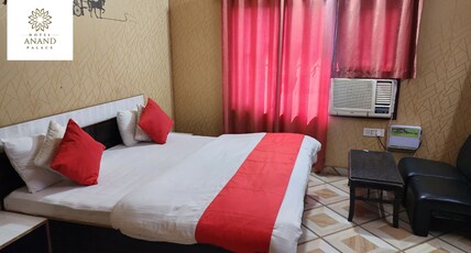 Hotel Anand Palace Room Type - Deluxe