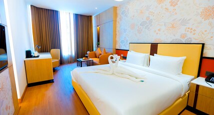 Pride Premier Greater Noida Room Type - Premium Room