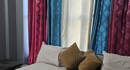 Hotel Shiv Sagar Room Type - Deluxe Room