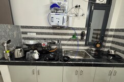 1BHK Luxury Max Stay