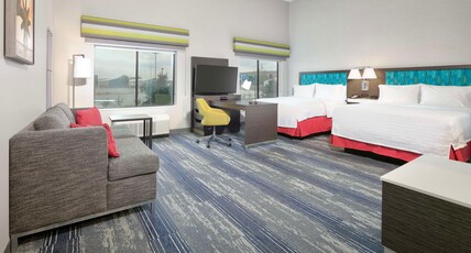 Hampton Inn & Suites by Hilton Dalhart Room Type - 2QN STDO MIC FRIDG WTBR NS