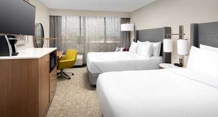Crowne Plaza Hotel San Antonio Airport Room Type - 2 Queen Standard Mobility Accessible Tub Crowne Plaza Hotel San Antonio Airport Room Type - 2 Queen Standard Mobility Accessible Tub
