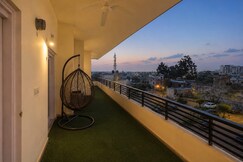 The Kirn s Nest Independent apartment Channi