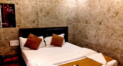 Aashray Residency Room Type - Suite Room