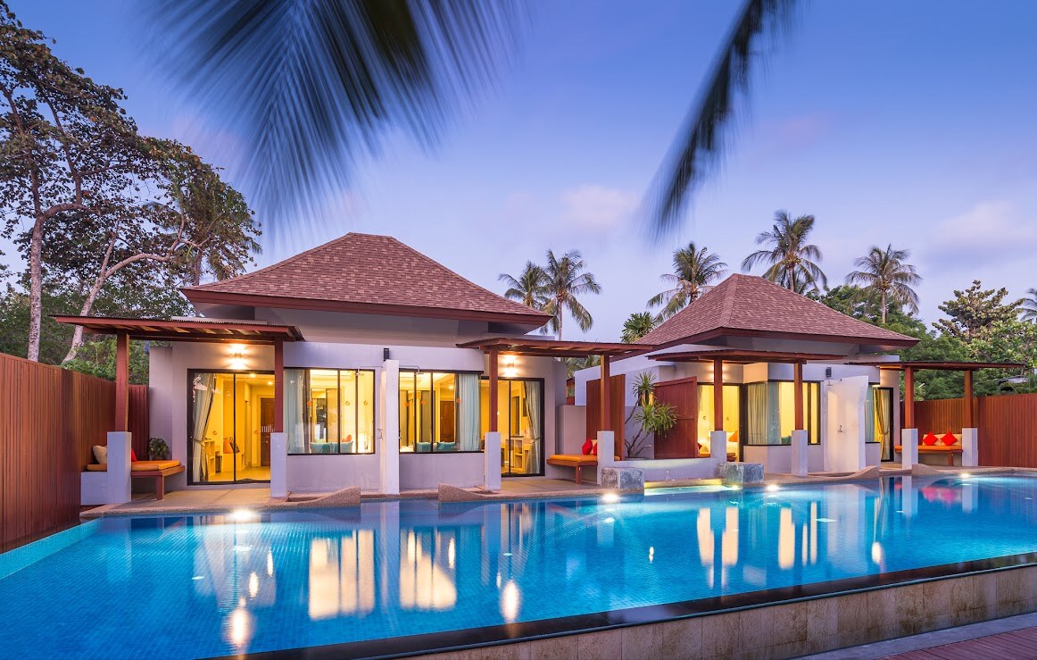 Lanta Sand Resort & Spa - Tap to explore photos