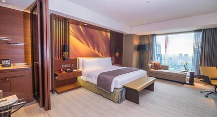Marco Polo Ortigas Manila Room Type - Premier King Room
