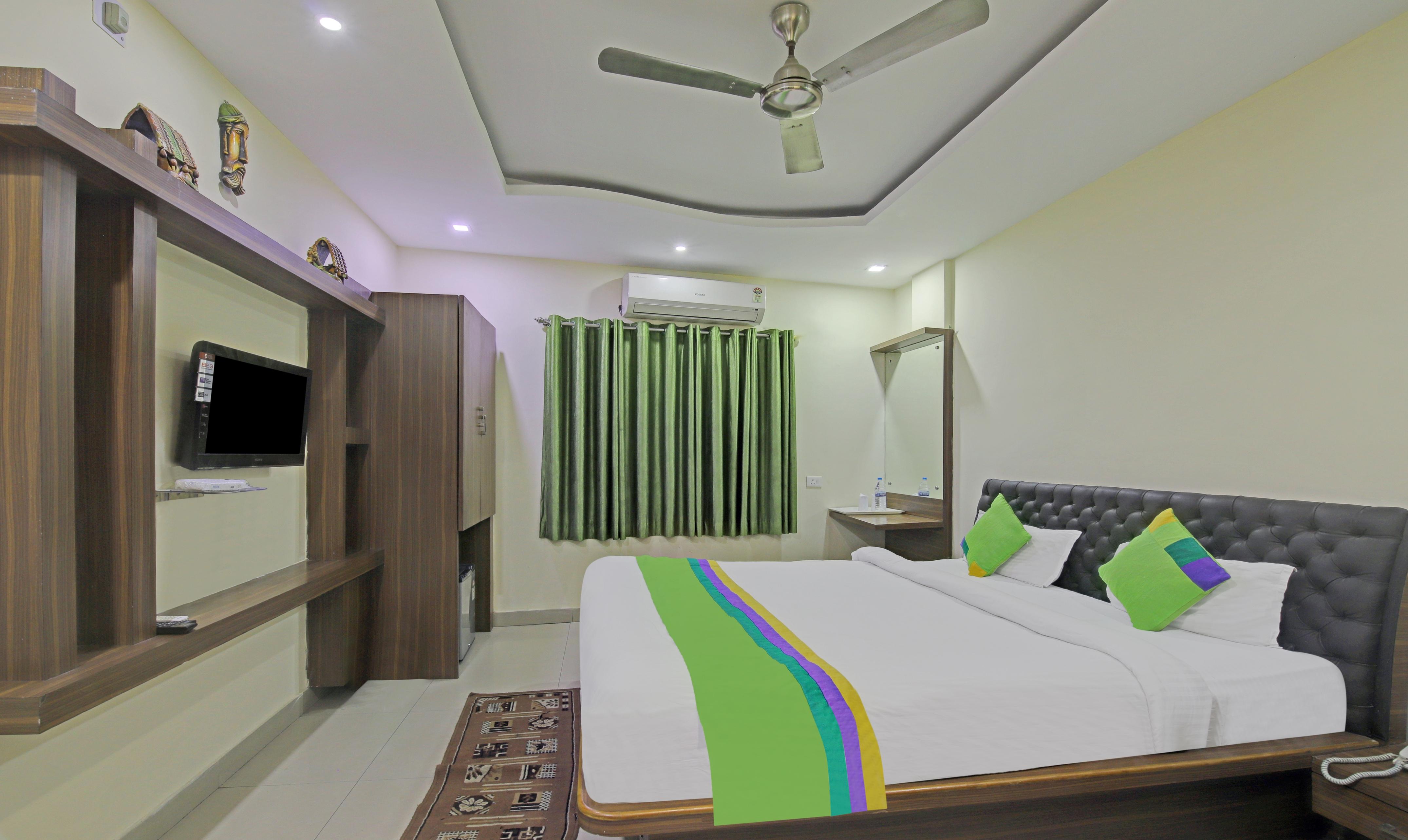 Treebo Archie Regency - Tap to explore photos