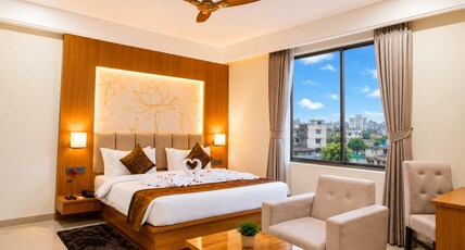 Siddharth Grand Room Type - Suite Room Siddharth Grand Room Type - Suite Room