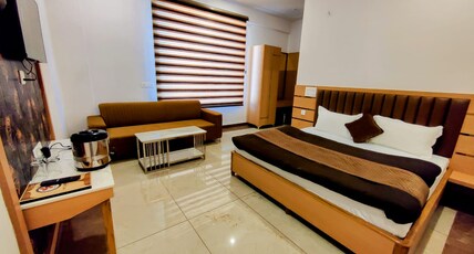 Hotel Sanwariya Room Type - Super Deluxe Room