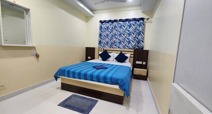 Eennra North Guest House Room Type - Deluxe Non Ac Room with Free Wifi