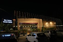 Hotel Raj Sarai