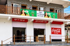 Yamuna pag pinewood hotel and restaurant