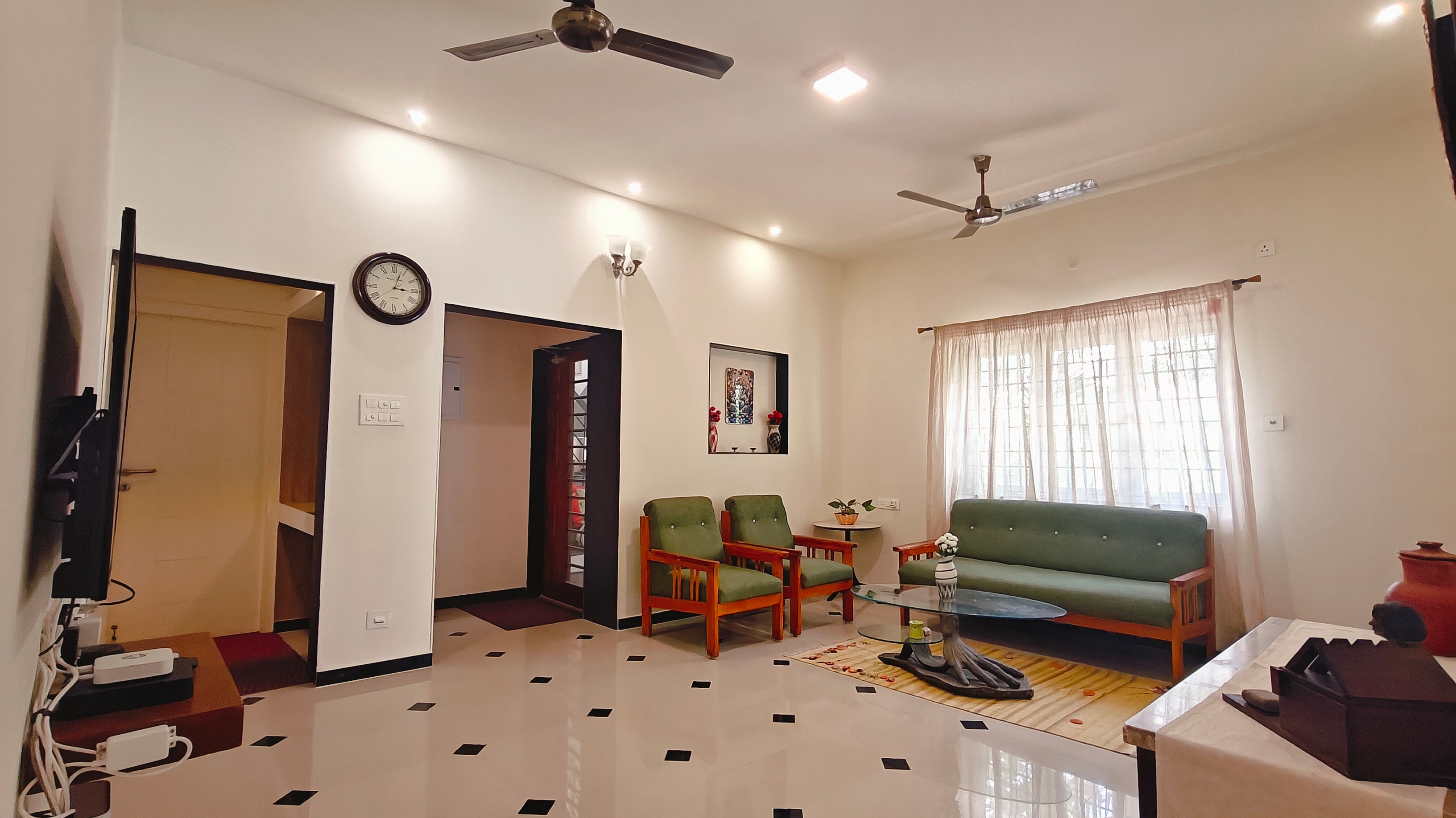 Sivam Villa-Kovalam - Tap to explore photos