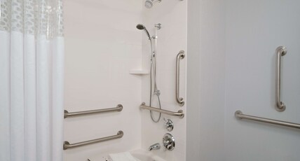 Hampton Inn by Hilton Kanab Room Type - 2QN MOB HEARING ACC TUB NS