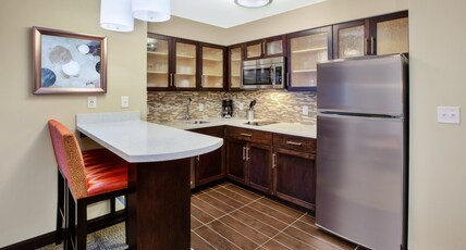 Staybridge Suites - Benton Harbor-St. Joseph Room Type - 2 Bedroom Suite Staybridge Suites - Benton Harbor-St. Joseph Room Type - 2 Bedroom Suite